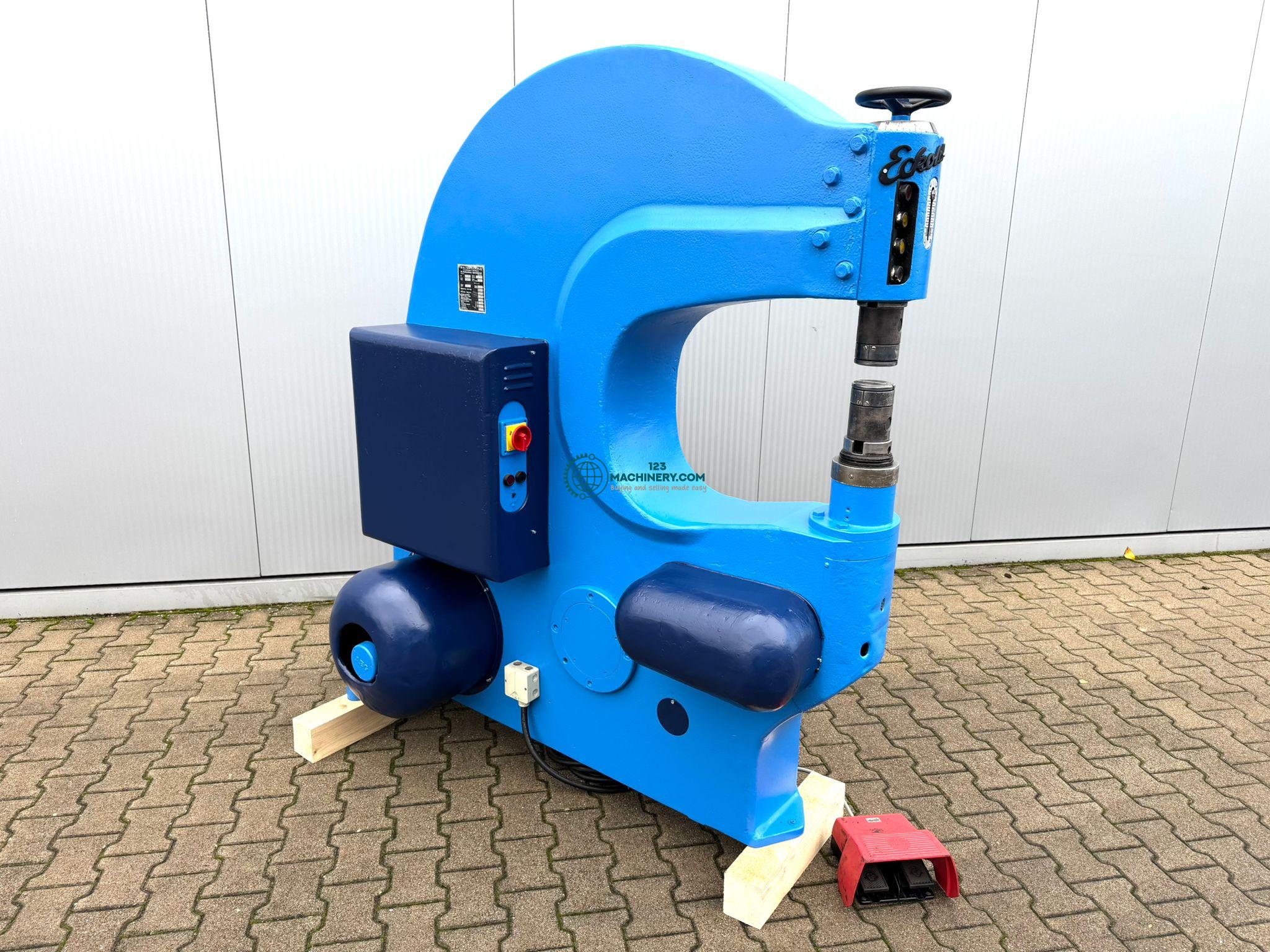 ECKOLD KF 653 C - Kraftformer
